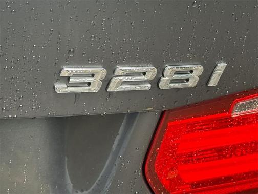 2015 BMW 328 i xDrive