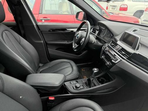 2017 BMW X1 xDrive 28i