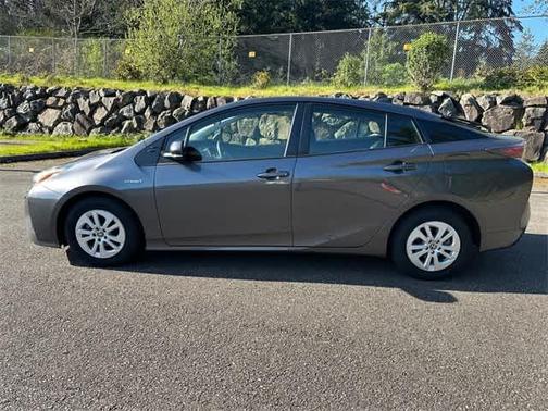 2016 Toyota Prius Two