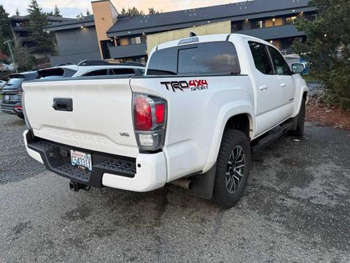 2022 Toyota Tacoma TRD Sport