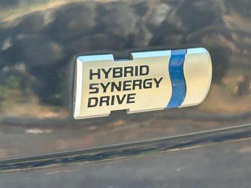 2014 Toyota Prius Four