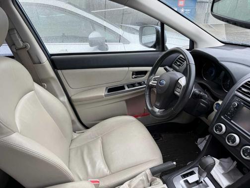 2014 Subaru XV Crosstrek Hybrid 2.0i Hybrid Touring