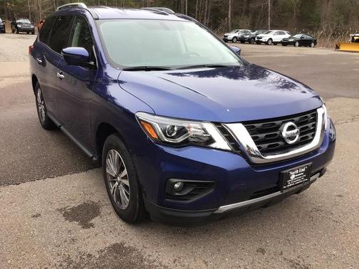 Caspian Blue Metallic 2019 Nissan Pathfinder SL