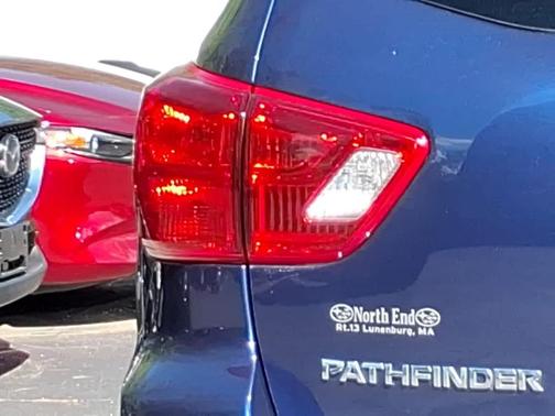 Caspian Blue Metallic 2019 Nissan Pathfinder SL
