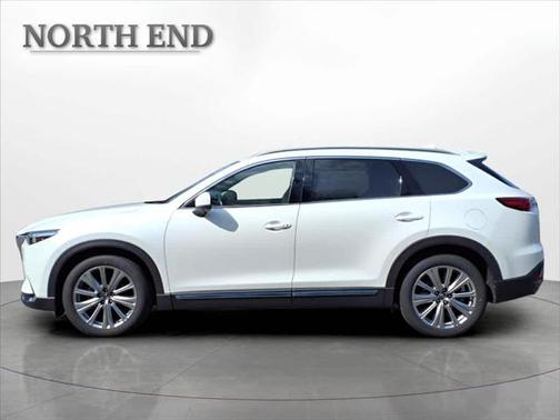 2022 Mazda CX-9 Signature
