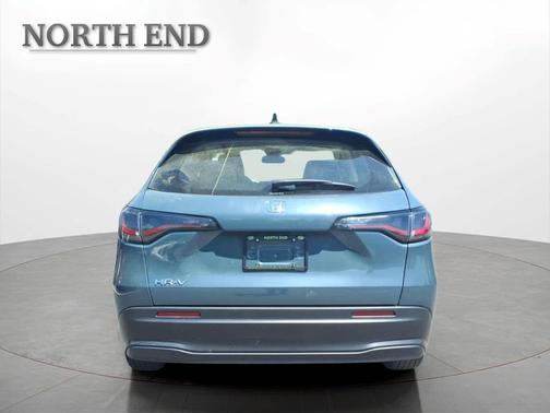 Nordic Forest Pearl 2025 Honda HR-V LX