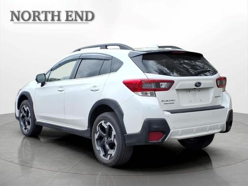 Crystal White Pearl 2022 Subaru Crosstrek Limited