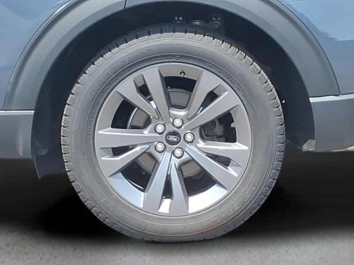 Infinite Blue Metallic Tinted Clearcoat 2021 Ford Explorer XLT