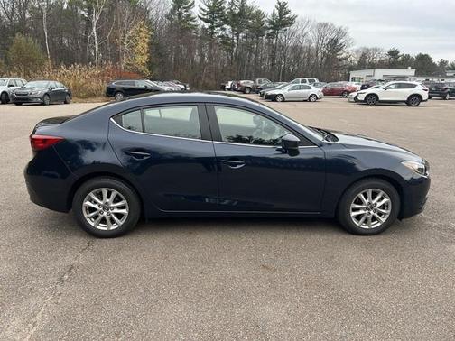 2016 Mazda Mazda3 i Sport