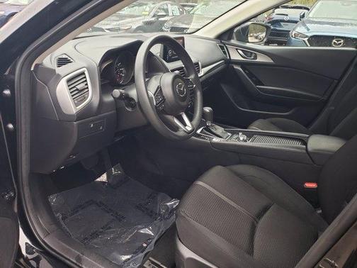 2018 Mazda Mazda3 Sport