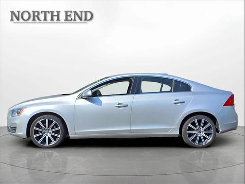 2018 Volvo S60 Inscription T5 Platinum
