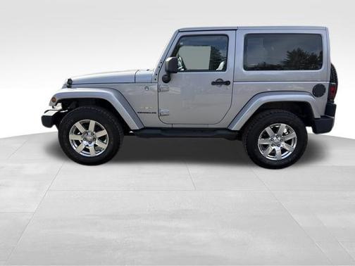 2013 Jeep Wrangler Sahara