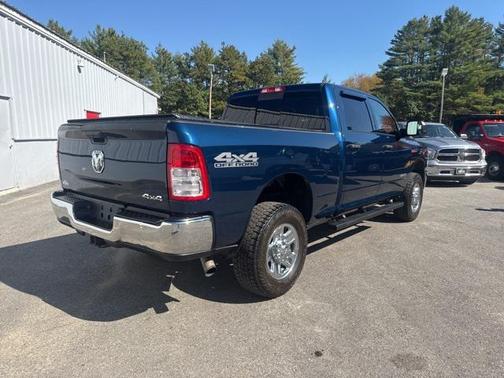 2020 RAM 2500 Tradesman Crew Cab 4X4 6'4' Box