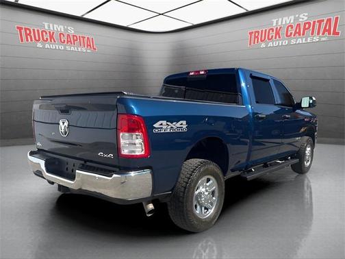 2020 RAM 2500 Tradesman Crew Cab 4X4 6'4' Box