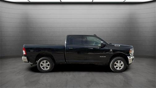 2019 RAM 3500 Big Horn Crew Cab 4x4 6'4' Box