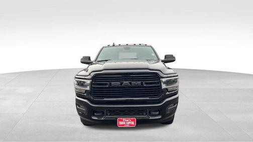 2021 RAM 3500 Laramie Crew Cab 4x4 8' Box