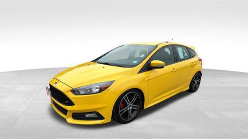 2018 Ford Focus ST 