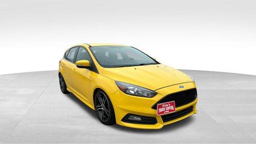 2018 Ford Focus ST 