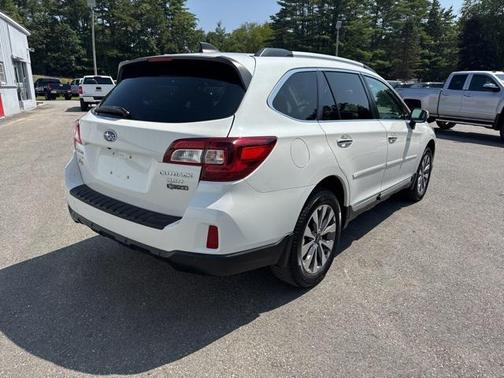 2017 Subaru Outback 3.6R Touring