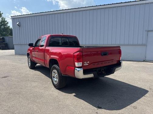 2017 Toyota Tacoma SR5
