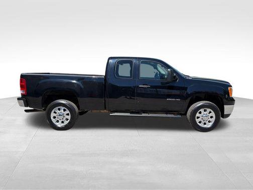 Onyx Black 2013 GMC Sierra 2500 SLE