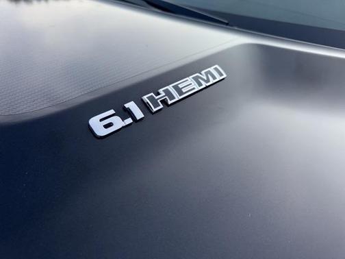 2010 Dodge Challenger SRT8