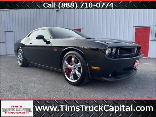 2010 Dodge Challenger SRT8