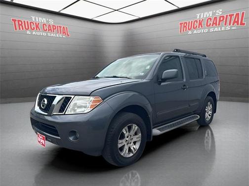 2010 Nissan Pathfinder SE