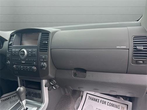 2010 Nissan Pathfinder SE