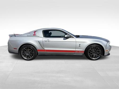 2012 Ford Shelby GT500 Base