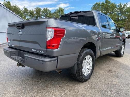 2019 Nissan Titan SV