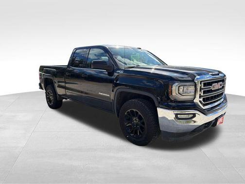 Onyx Black 2018 GMC Sierra 1500 SLE
