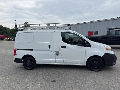 2017 Nissan NV200 S