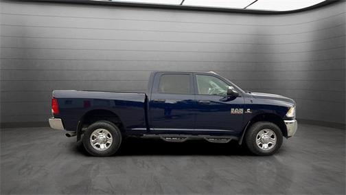 2018 RAM 2500 Tradesman Crew Cab 4x4 6'4' Box