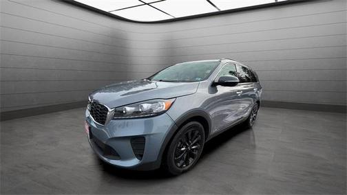 2019 Kia Sorento S
