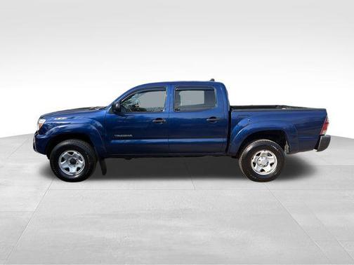 Blue Ribbon Metallic 2015 Toyota Tacoma Base