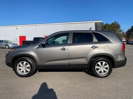 2011 Kia Sorento LX