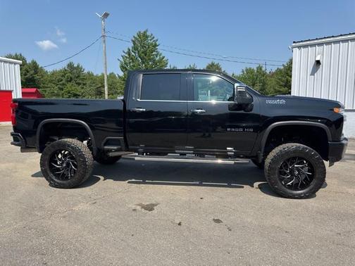 2022 Chevrolet Silverado 2500 High Country