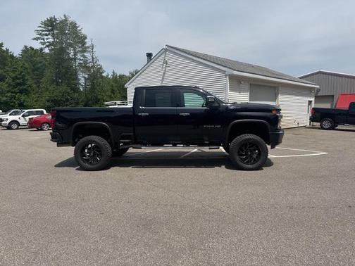 2022 Chevrolet Silverado 2500 High Country