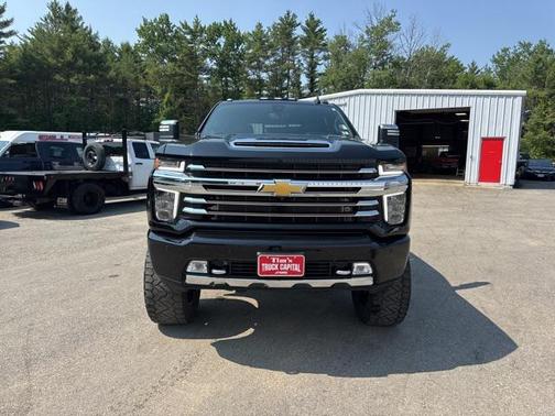 2022 Chevrolet Silverado 2500 High Country