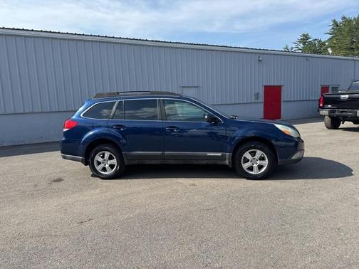 2010 Subaru Outback 2.5 i
