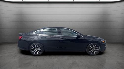 2022 Chevrolet Malibu FWD RS