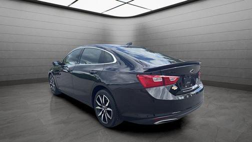 2022 Chevrolet Malibu FWD RS