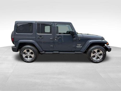 Rhino Clearcoat 2017 Jeep Wrangler Unlimited Sahara