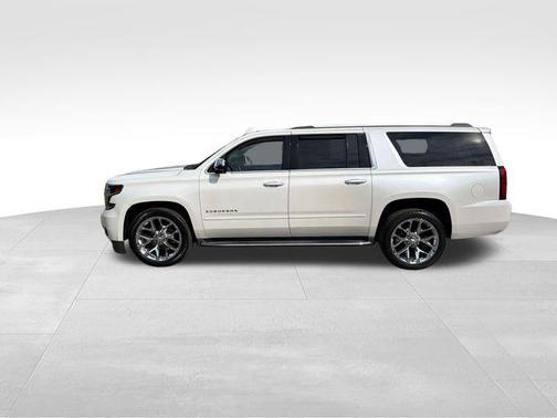 Iridescent Pearl Tricoat 2017 Chevrolet Suburban Premier
