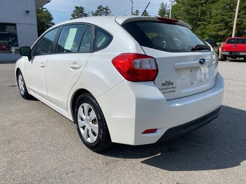 2012 Subaru Impreza 2.0i