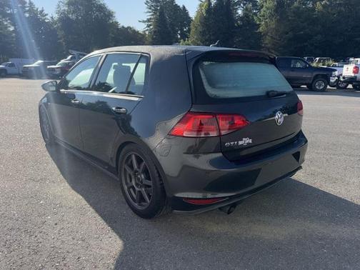 2015 Volkswagen Golf GTI 2.0T SE 4-Door