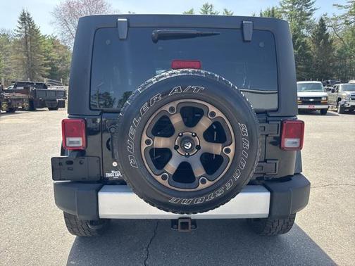 2012 Jeep Wrangler Unlimited Sahara