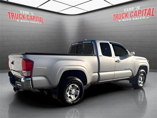 2017 Toyota Tacoma SR5