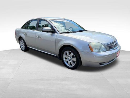 Silver 2007 Ford Five Hundred SEL